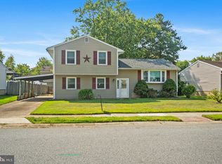 29 N Skyward Dr, Newark, DE 19713