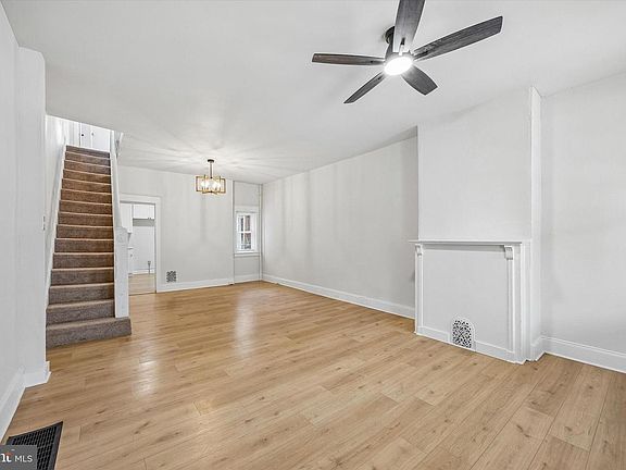 2nd image of 2132 S Simpson St