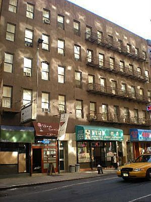 2nd image of 314 W 36th St APT 5A