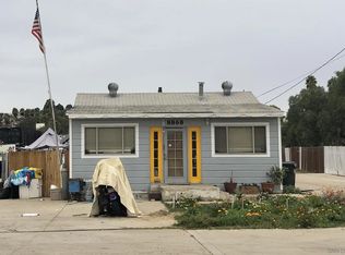 8868 Valencia St, Spring Valley, CA 91977