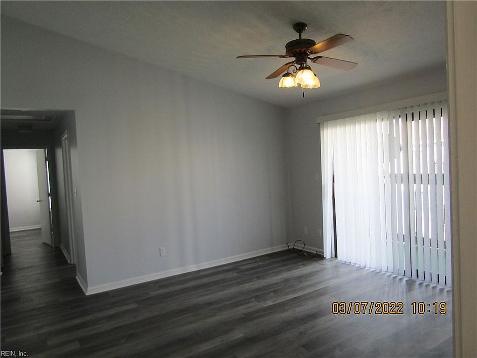 1st image of 47 Davenport Ct