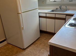 1 Longs Ct #3, Amesbury, MA 01913