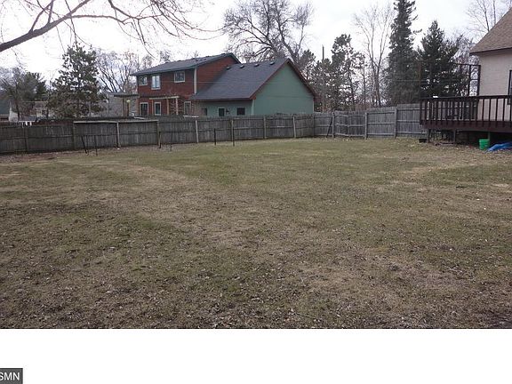 3rd image of 1694 Frank St