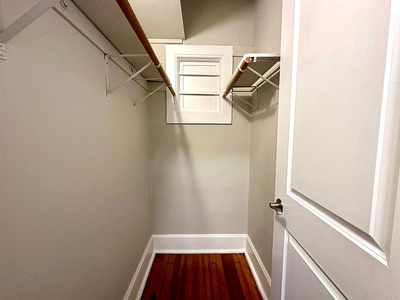 4th image of 1824 N Paulina St Unit 1F
