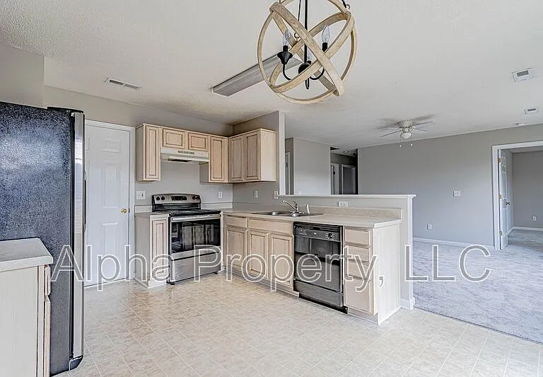 4 Buzzell Ct — Photo 6