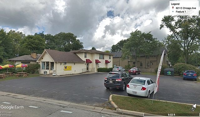 1st image of 821 E Chicago Ave