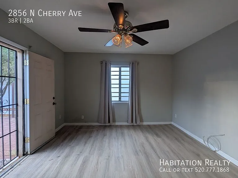 2856 N Cherry Ave — Photo 12