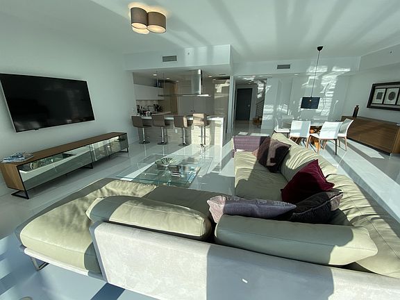 4th image of 17301 Biscayne Blvd APT 2311