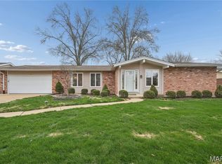 14342 Lake Tahoe Dr, Chesterfield, MO 63017