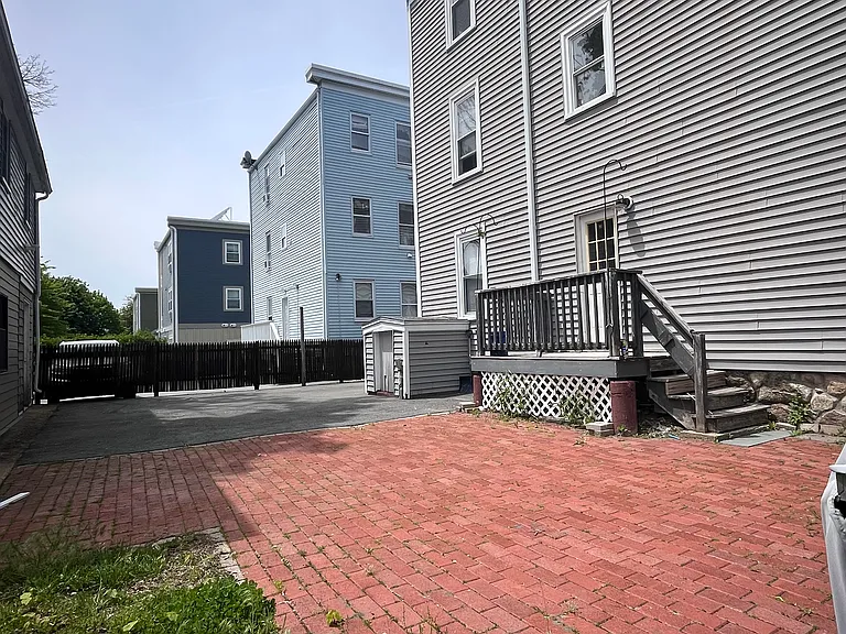 12 Grant St #3 — Photo 12