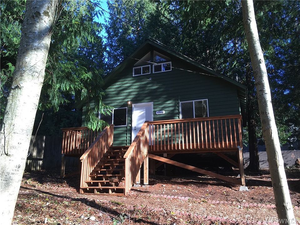 1st image of 22100 Apollo Dr NE