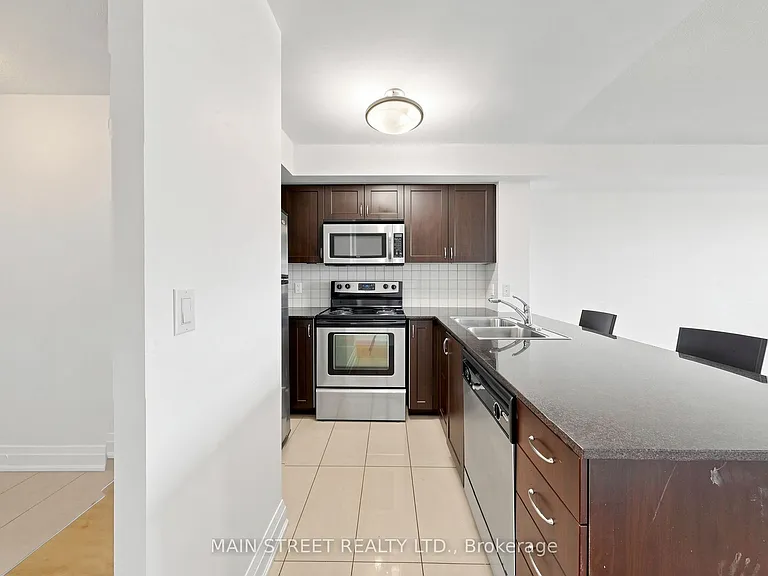 30 N Park Rd #506 — Photo 22