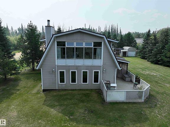 4th image of 1639 Macfarlane Pl