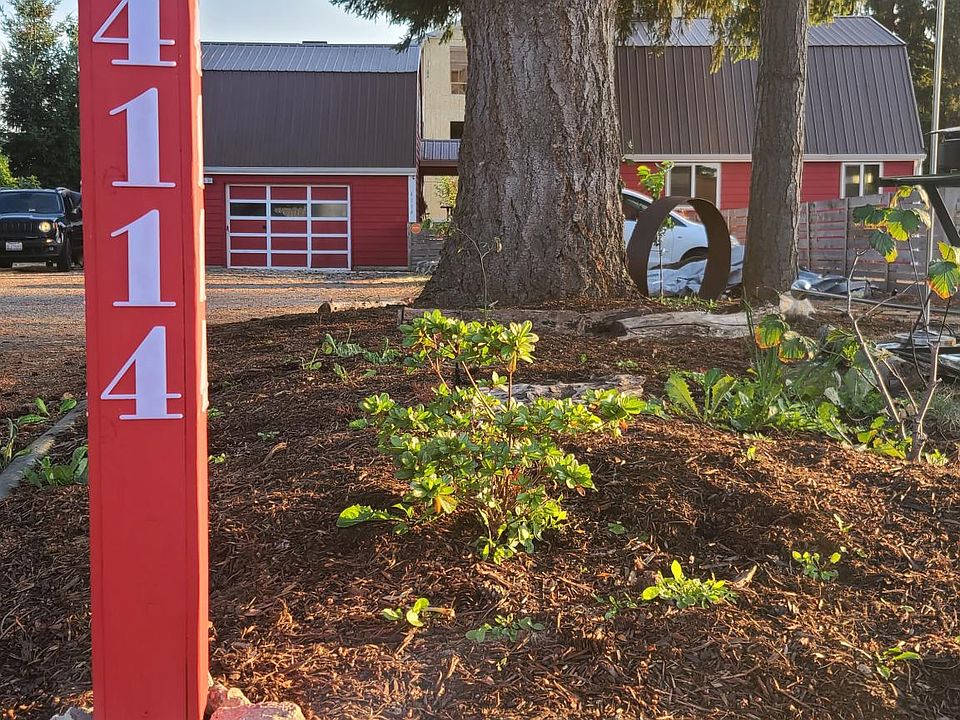 1st image of 4114 122nd St NE