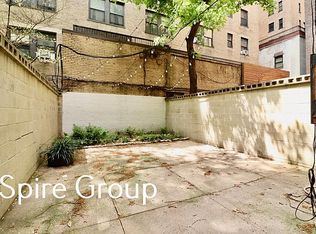 266 W 73rd St #1R, New York, NY 10023