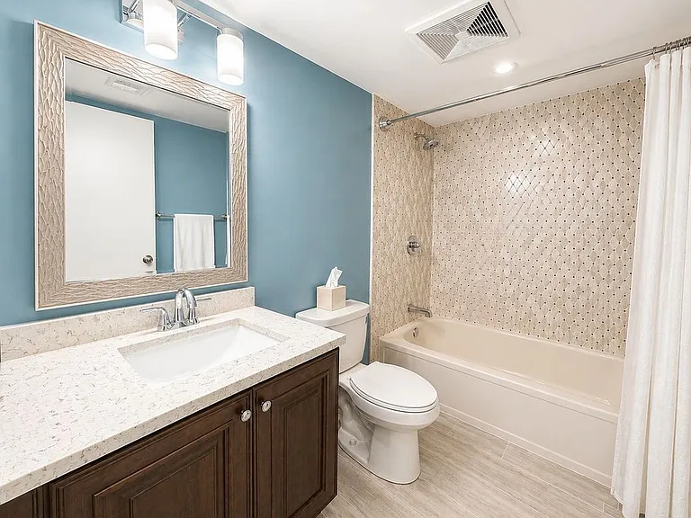 370 NW 76th Ave #202 — Photo 13