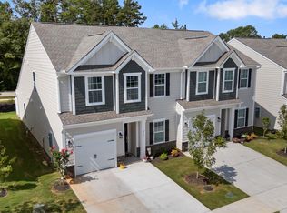 217 Paneer Ln, Taylors, SC 29687