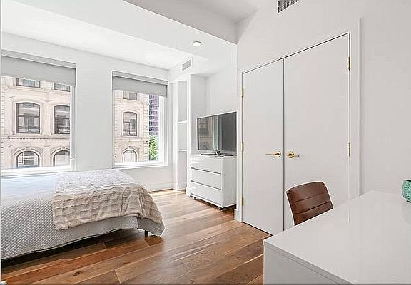 5th image of 93 Worth St Suite 205