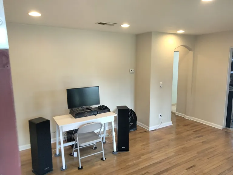 3003 E St — Photo 13