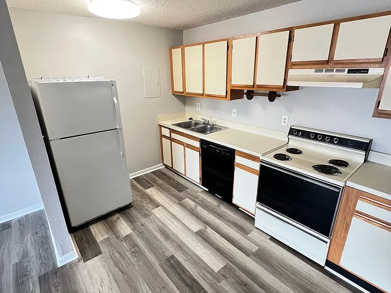 403 Hayden Rd #218 — Photo 5