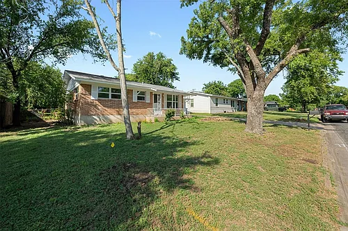 2409 Devonshire Dr Photo 1 2409 Devonshire Dr Photo 1