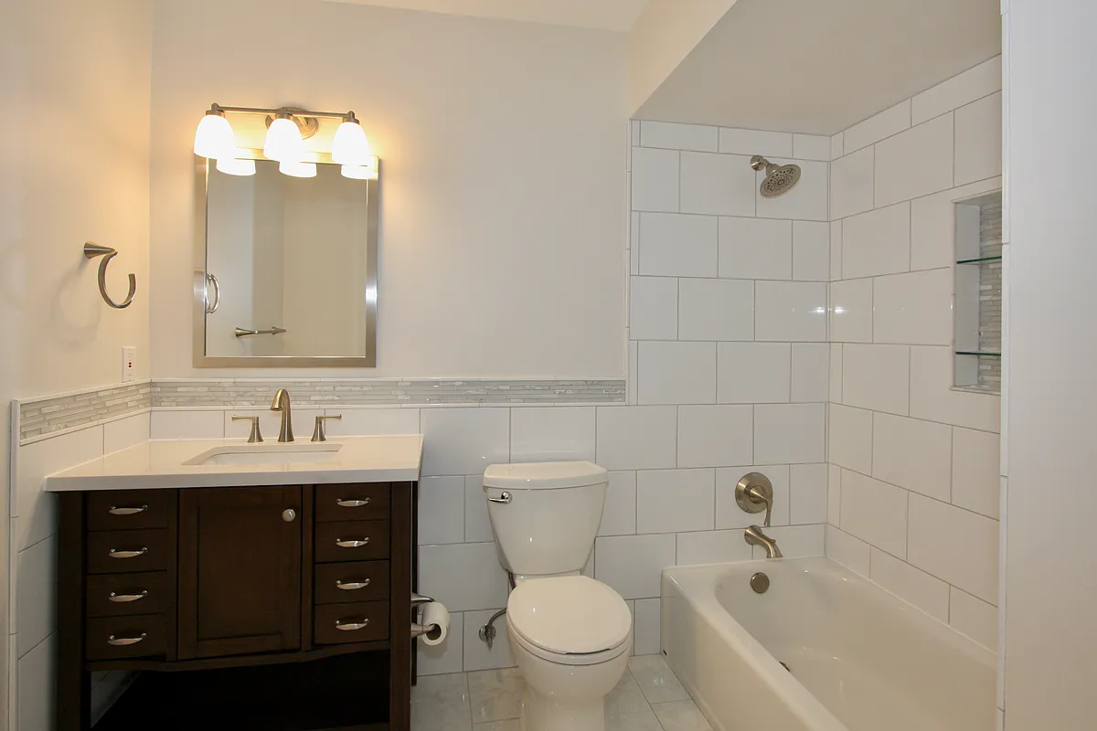 Building Photo - 10044 Puttington Dr #D