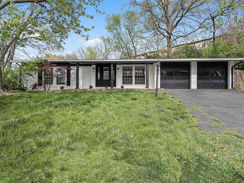 1st image of 154 Forest Brook Ln
