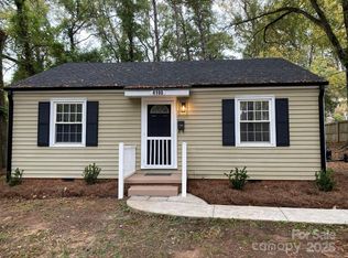 4100 Howie Cir, Charlotte, NC 28205