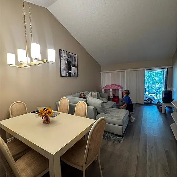 4821 Winslow Beacon #42 — Photo 7