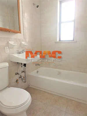 Rented by MAC Realty NY | media 6
