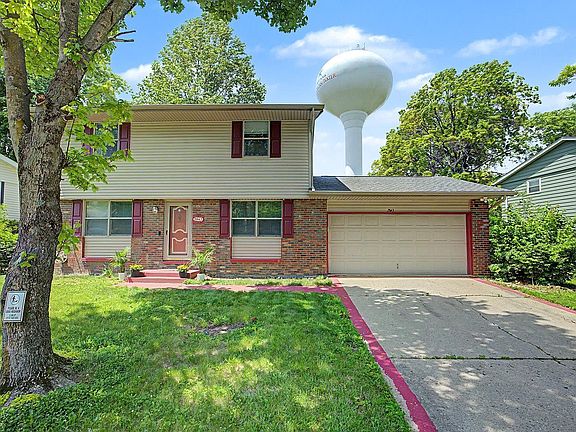2nd image of 2843 Barlow St