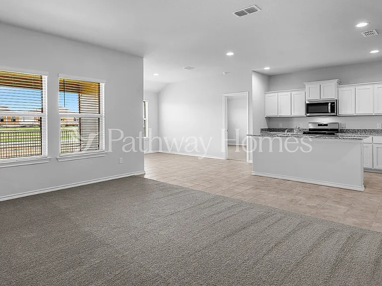 9449 Golden Tree Ave — Photo 6