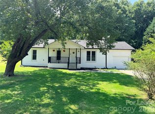 5819 Woodrock Ct, Charlotte, NC 28214