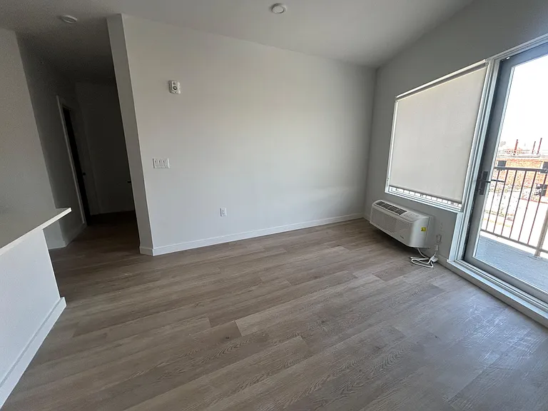 6 Madison St #VAR1 — Photo 32