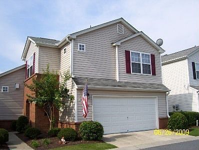1st image of 575 W Oaks Dr