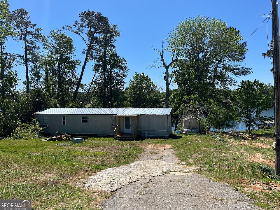 1st image of 866 S Lake Dr