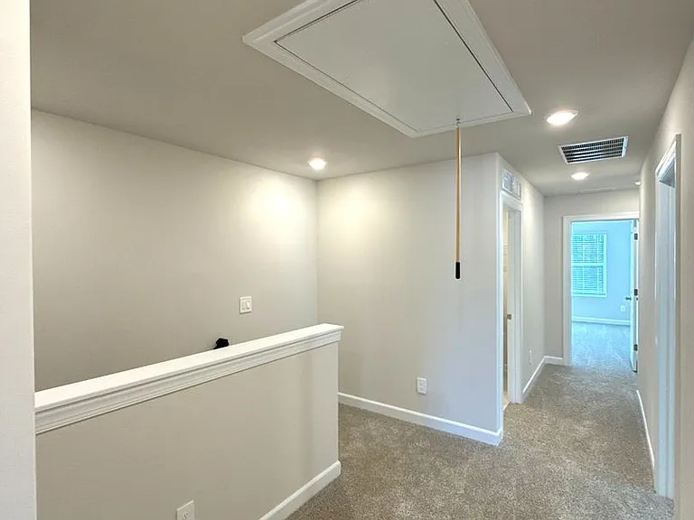 125 Utility Ln #F — Photo 11