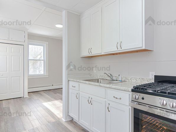 3 Main St #7