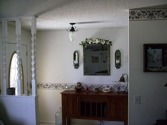 2nd image of 5611 Greenway Cir
