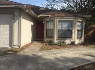 2259 E Ironstone Dr, Jacksonville, FL 32246