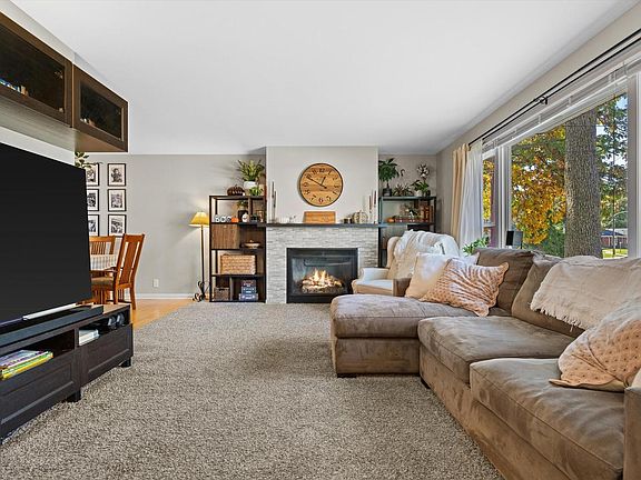 5th image of 7345 W Warnimont AVENUE