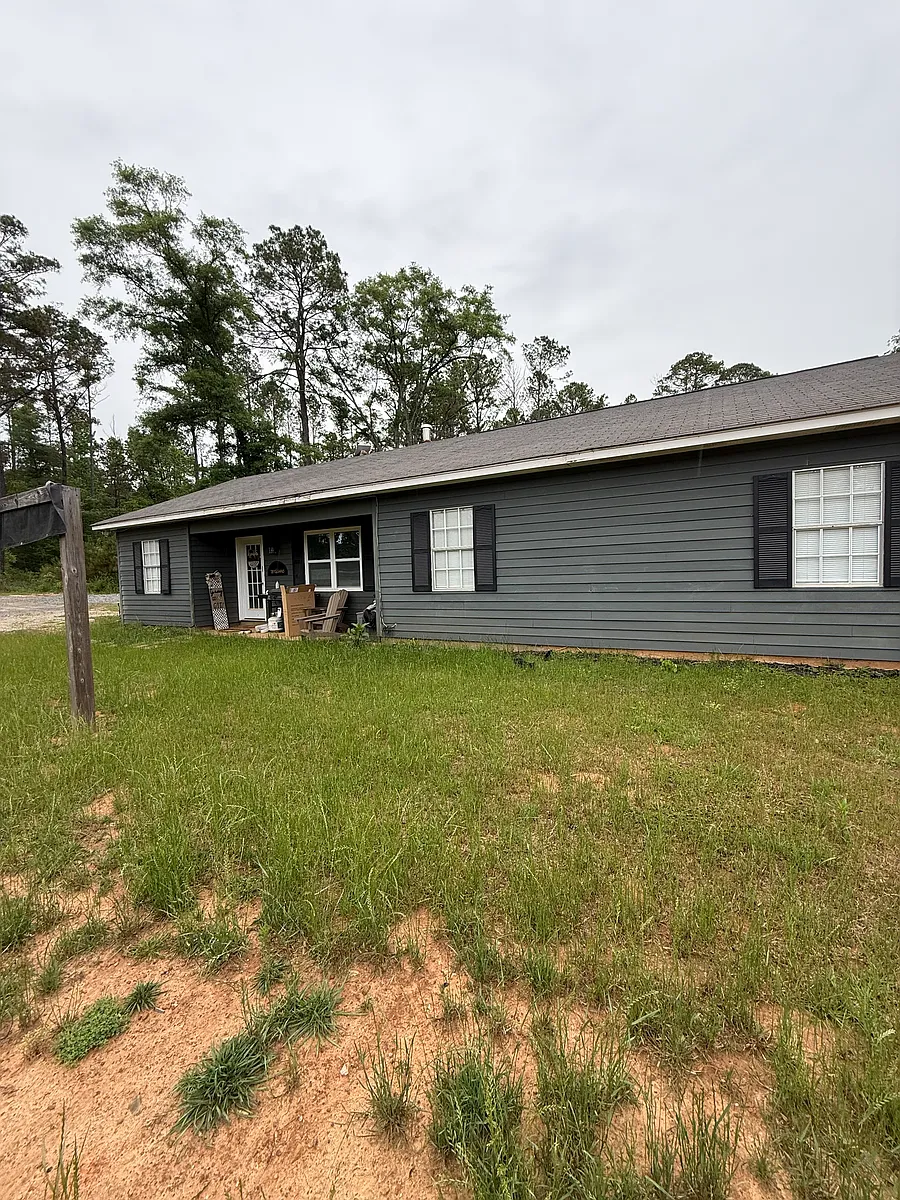Building Photo - 11860 Vance Blocton Rd