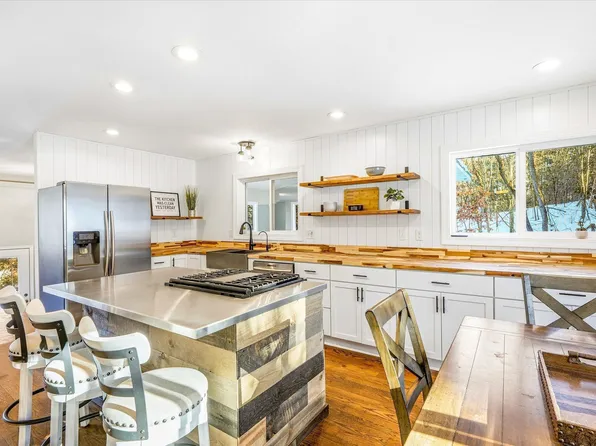 15085 Square Lake Trl N, Stillwater, MN 55082