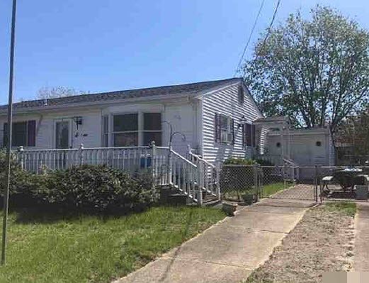2nd image of 16 Cornell Rd