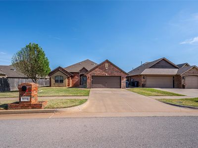 11716 SW 21st St, Yukon, OK, 73099