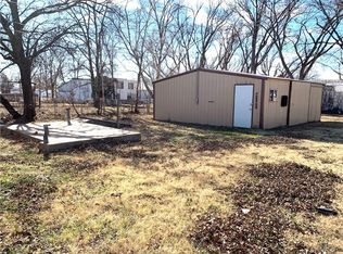 1411 N Broadway St, Sayre, OK 73662