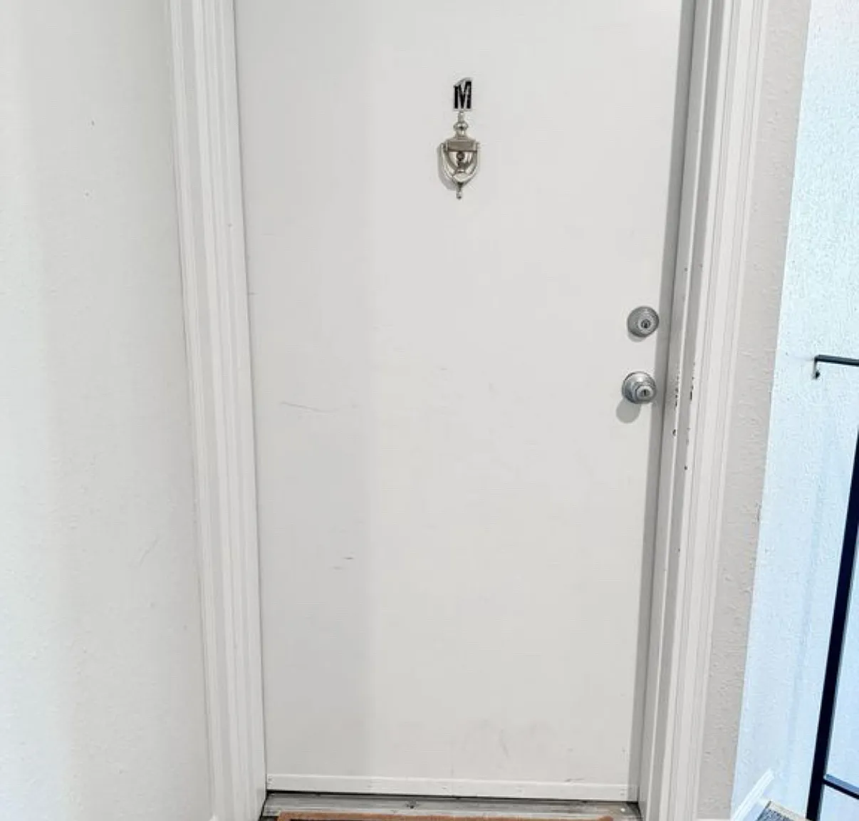 2 bed, 1000 sqft, $2,000 — Photo 2