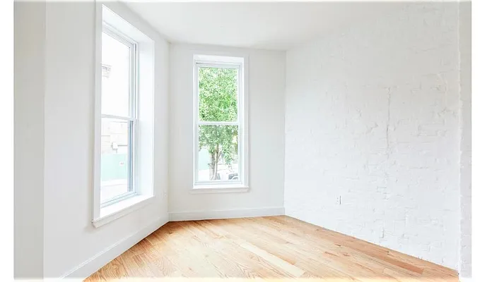 Rented by Makover Group Inc | media 2
