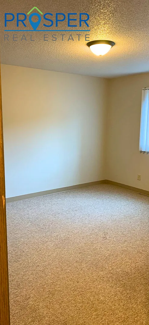 Smart Renting: All-Inclusive Living + Pet Welcome in Chippewa Falls! — Photo 1