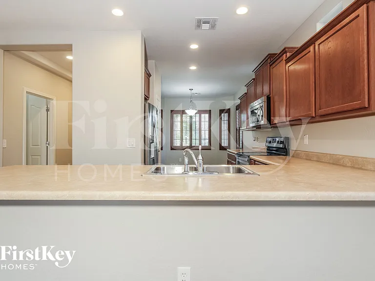 23587 W Harrison Dr — Photo 9